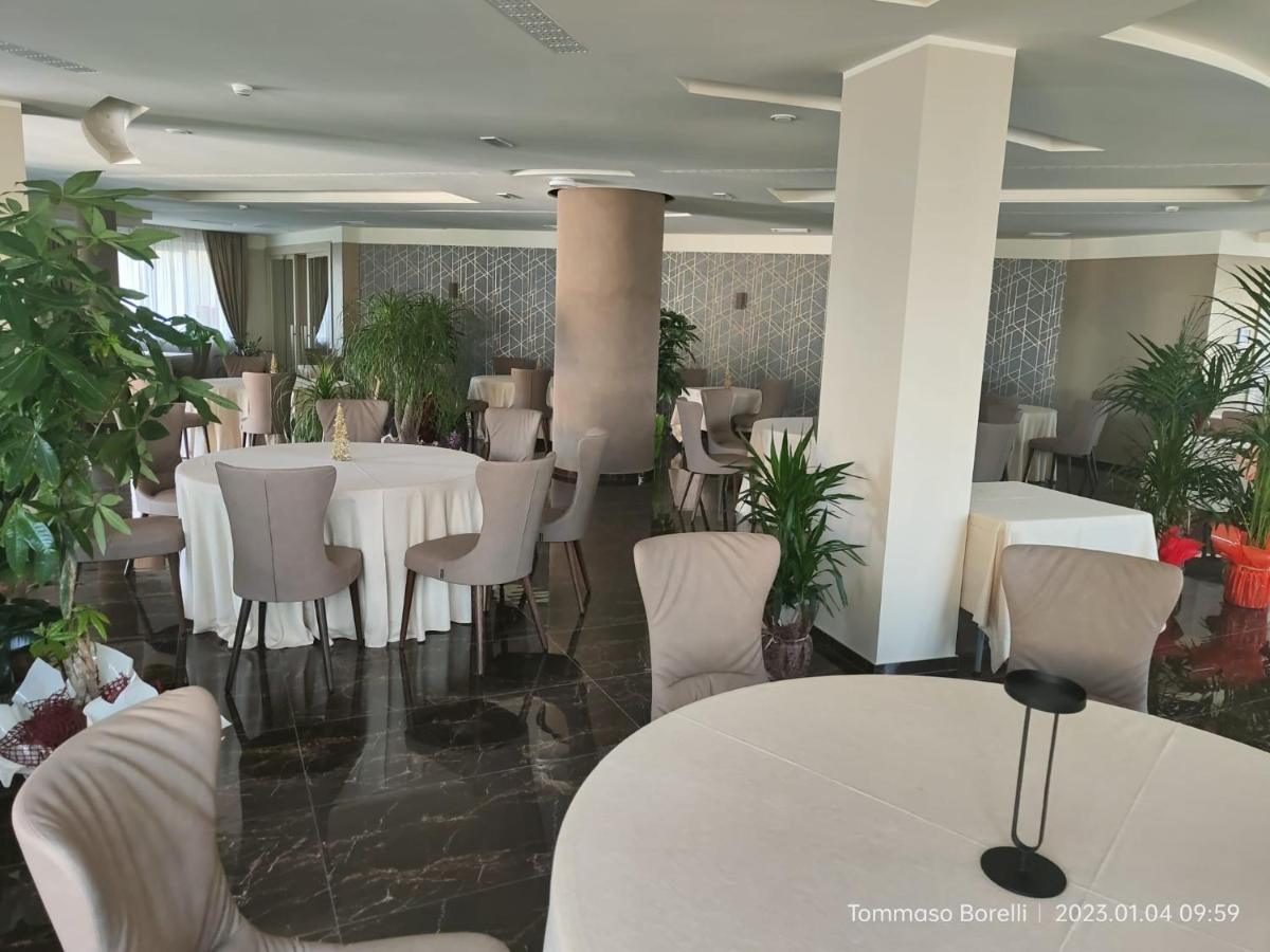 Park Hotel Le Dune Di Giovino Catanzaro Bagian luar foto